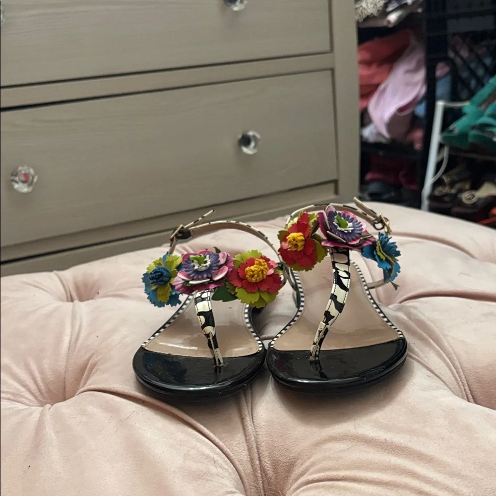 Betsey Johnson Black Sandals with Multicolor Floral Accents - Picture 1 of 6